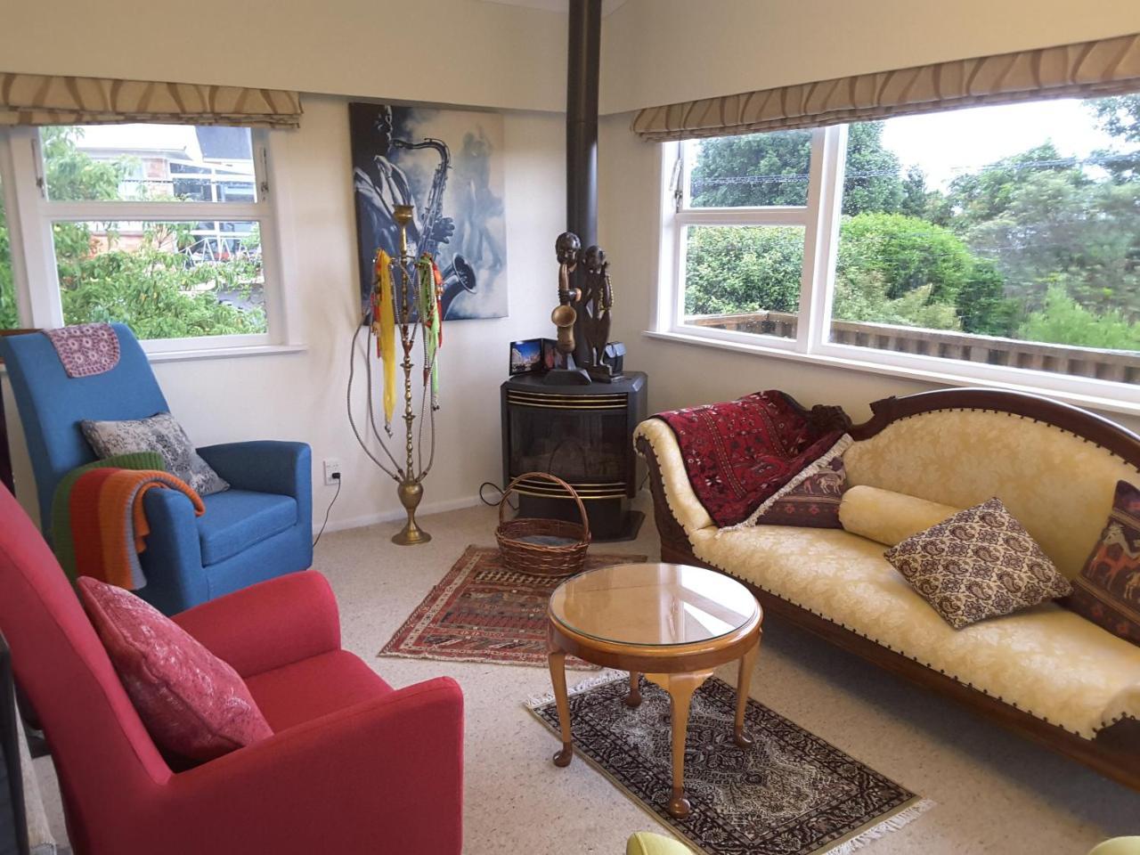 Geyser Lookout Bnb Rotorua Exterior photo
