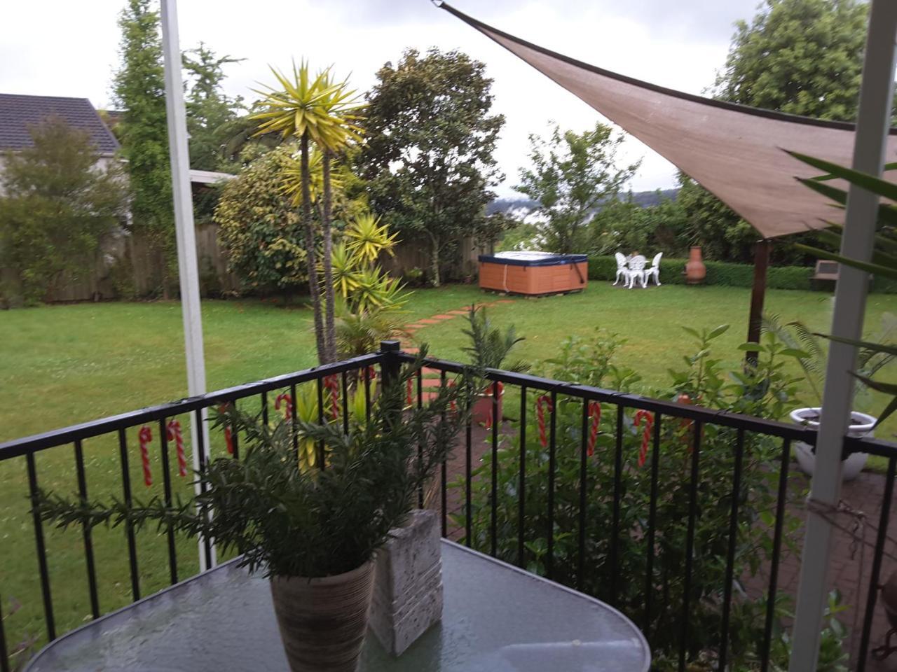 Geyser Lookout Bnb Rotorua Exterior photo